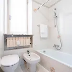 Casa Mafalda - Rooms, Friends And - Affittacamere, Гостевой дом Сенигаллия