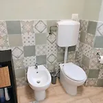 Casa Mafalda - Rooms, Friends And - Affittacamere, Senigallia