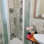 Casa Mafalda - Rooms, Friends And - Affittacamere, Гостевой дом