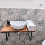 Casa Mafalda - Rooms, Friends And - Affittacamere, Гостевой дом *