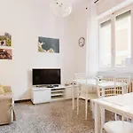 Casa Mafalda - Rooms, Friends And - Affittacamere, Гостевой дом *
