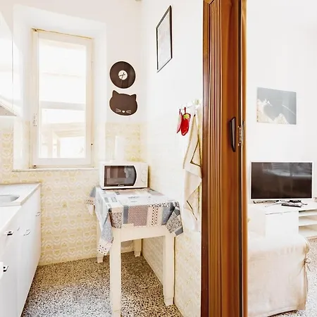 Guest house Casa Mafalda - Rooms, Friends And - Affittacamere, Senigallia