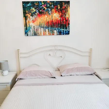 Casa Mafalda - Rooms, Friends And - Affittacamere, Guest house Senigallia