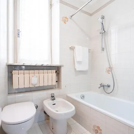Casa Mafalda - Rooms, Friends And - Affittacamere, Guest house *