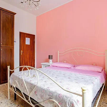 Guest house Casa Mafalda - Rooms, Friends And - Affittacamere, Senigallia