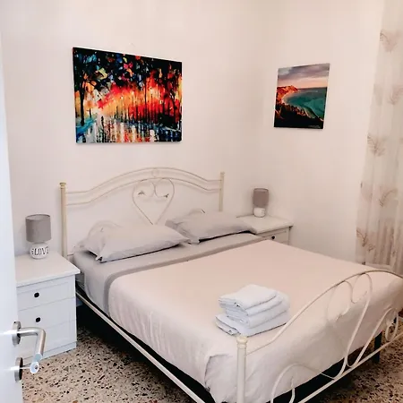 Casa Mafalda - Rooms, Friends And - Affittacamere, * Senigália