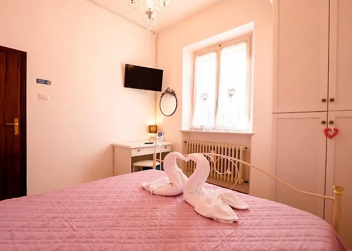 Πανσιόν Casa Mafalda - Rooms, Friends And - Affittacamere, Σενιγκάλια