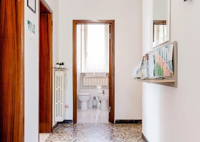 Casa Mafalda - Rooms, Friends And - Affittacamere, Maison d'hôtes Senigallia