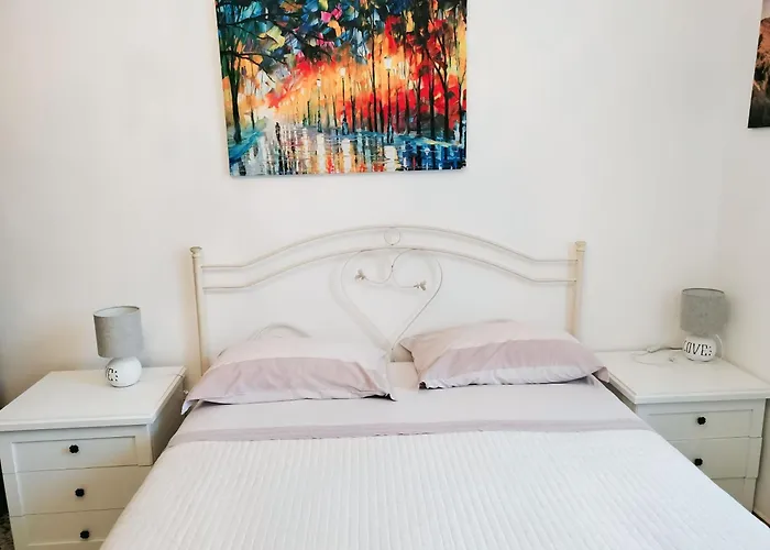 Casa Mafalda - Rooms, Friends And - Affittacamere, Maison d'hôtes Senigallia