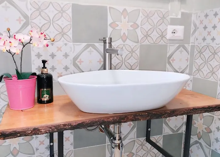 Casa Mafalda - Rooms, Friends And - Affittacamere, *