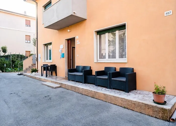 Πανσιόν Casa Mafalda - Rooms, Friends And - Affittacamere, Σενιγκάλια